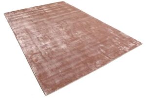 Handloom Blush Pink Viscose Rug – 6' x 9' | Luxury Silk-Look Area Rug - Image 3